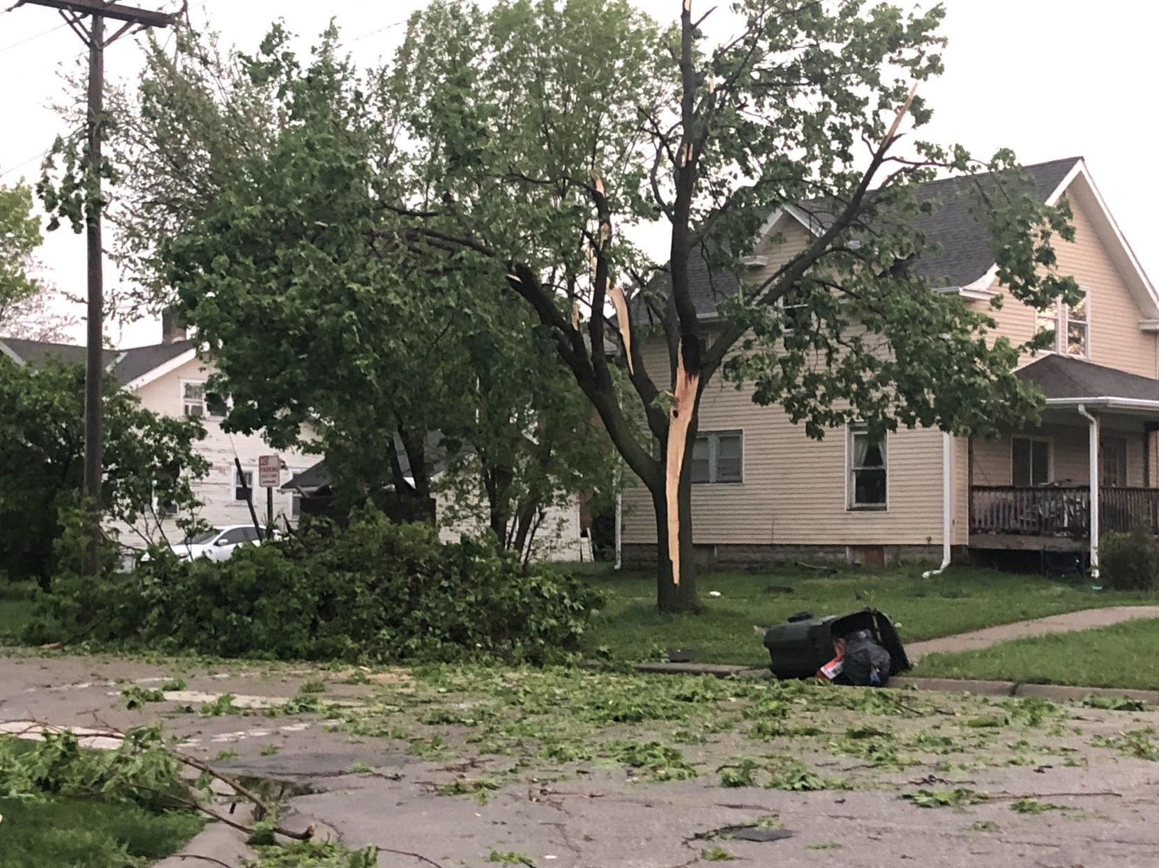 Storm 050516 Lincoln